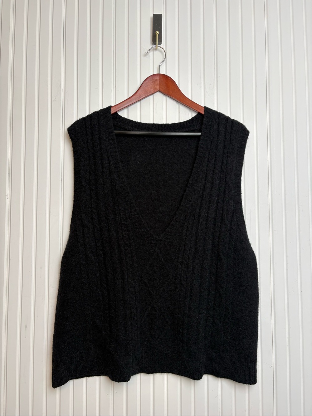 Cider Women’s Black Cable Knit Oversized Vest S Preppy Ivy League Dark Academia